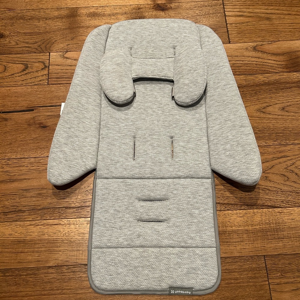 Uppababy infant snugseat